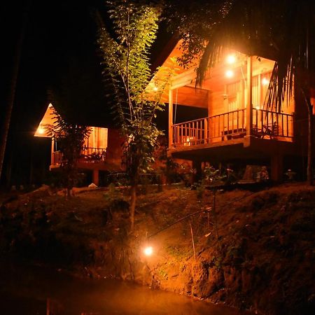 Wild Lake Side Удавалаве Екстериор снимка